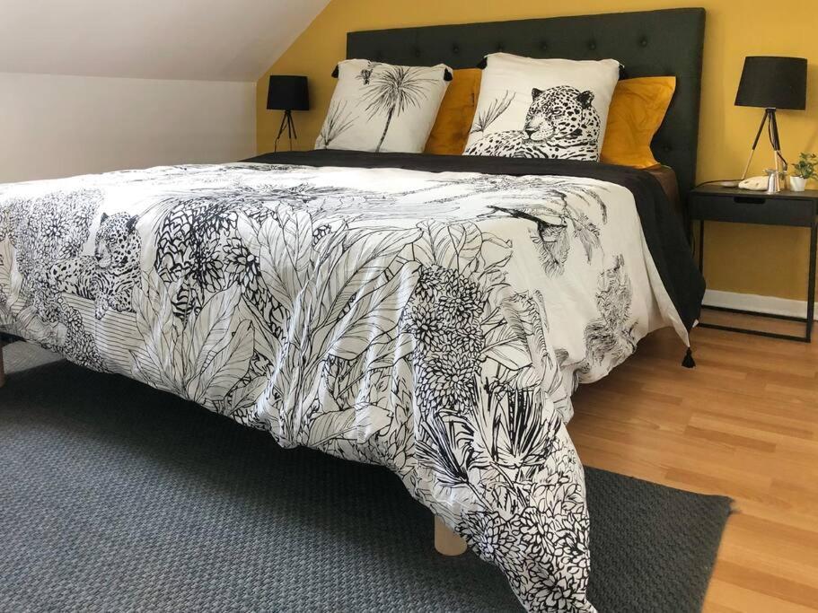 Apartment Le Petit St-jean