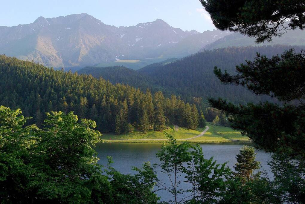 Le Petit St-jean * Bagneres-de-Bigorre